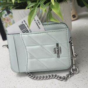 NWT COACH ZIPCARD CASE